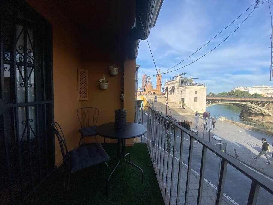 Con Vistas Al Rio